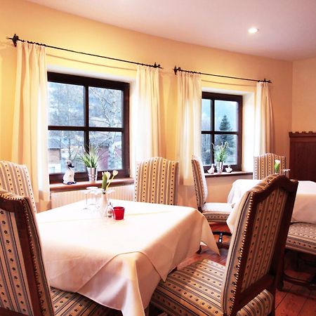 Hotel Unterbrunn Apartments & Gaestehaus Neukirchen am Großvenediger Dış mekan fotoğraf